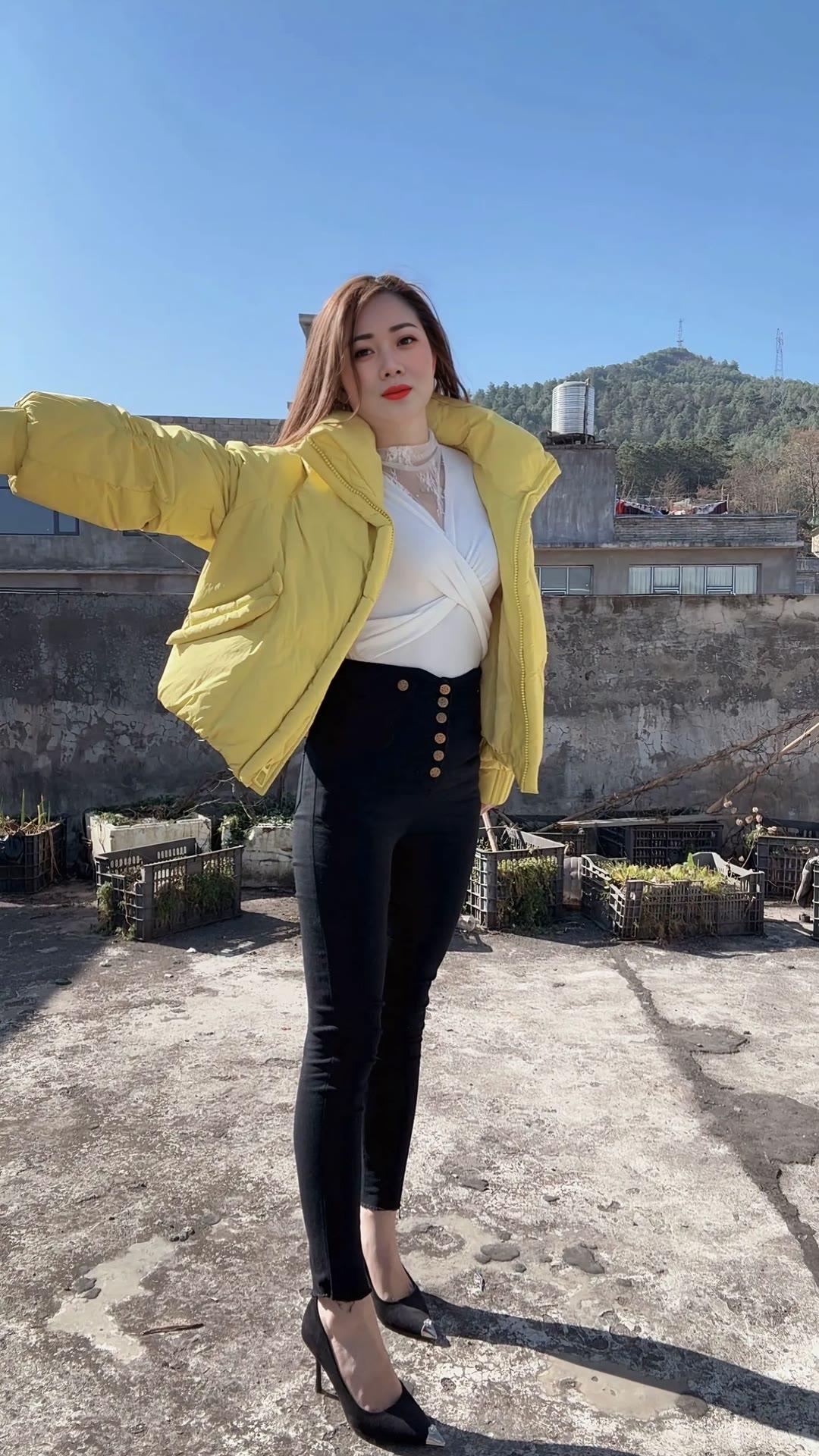 生活犹如一幅深邃的画卷，每一笔都蕴含着独特的意义，唯有用心去领悟，方能洞悉其间的