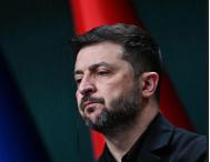 泽连斯基贪腐问题被实锤了？12月10日，据美媒透露，美国已经向乌克兰国家反腐败