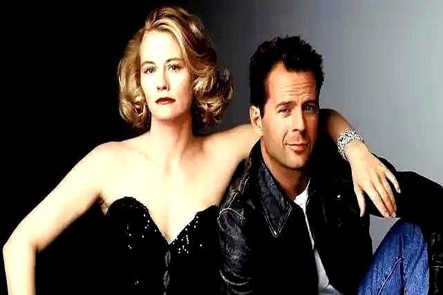 施瓦辛格扔掉的剧本，救活了一个电视剧配角。1987年，《虎胆龙威》导演拿着剧本