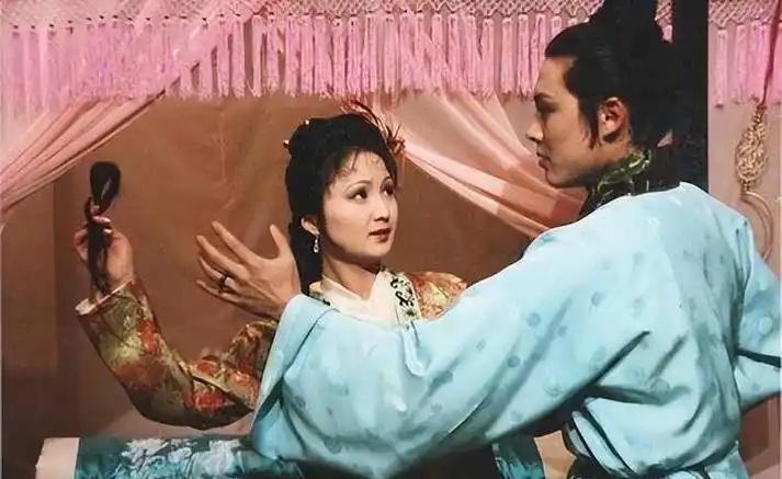 古代的通房丫头真实存在，同是伺候人，她们的地位究竟有多低？看过古装剧的朋友们都发