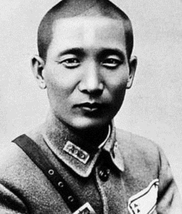 1950年春天，解放台湾的准备已经在紧锣密鼓地进行。毛泽东却没把事做绝，他决定：