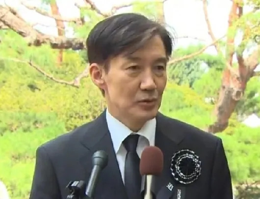 韩国政坛再起风波，曹国复仇行动启动韩国政坛风云再起。前总统尹锡悦曾将曹国排除权