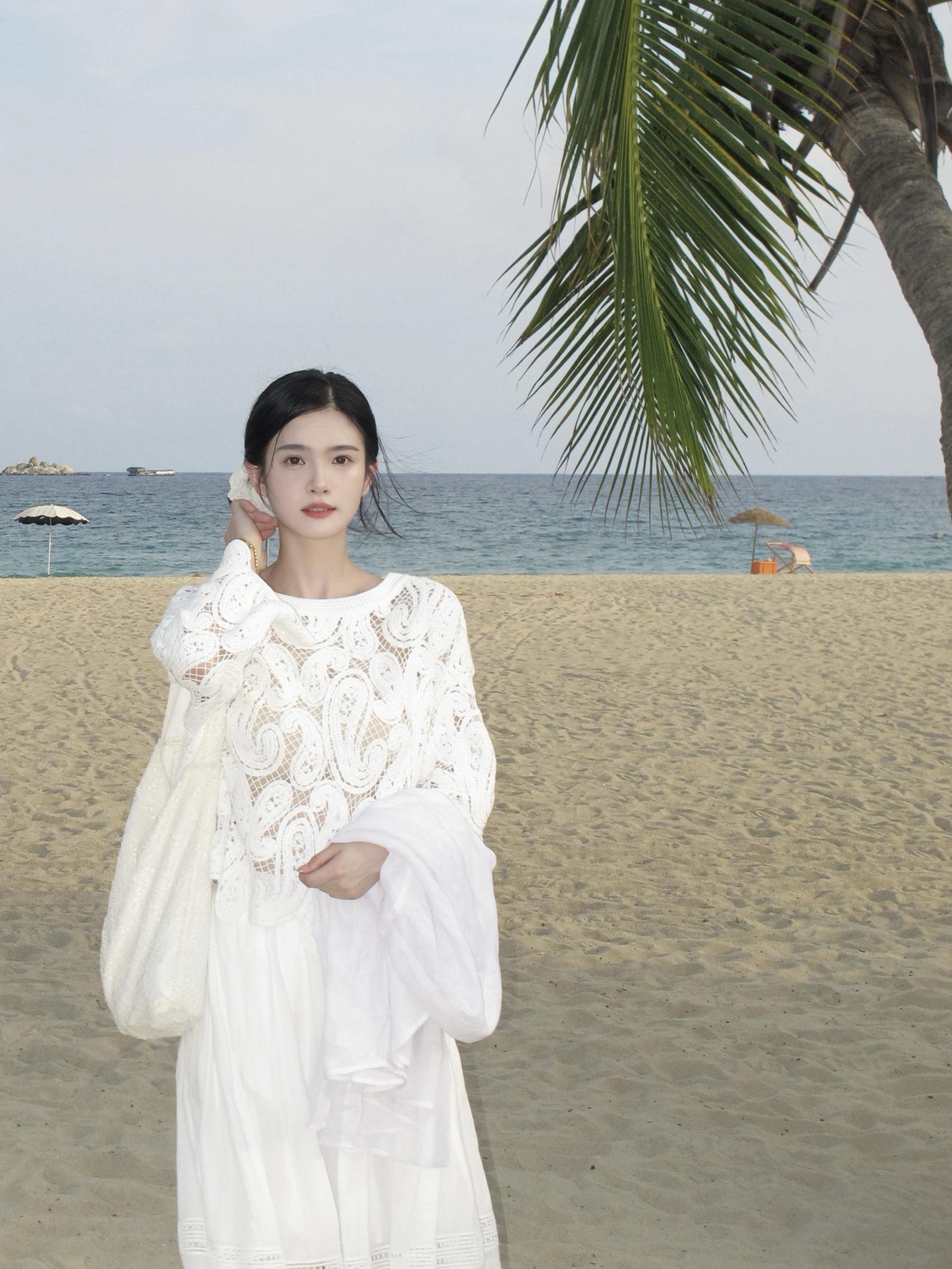 🏝️。