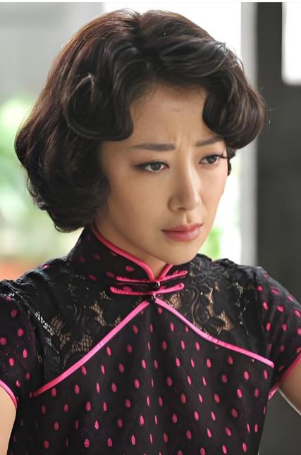 50集谍战剧，于震陈紫函领衔主演，多位实力派同台飙戏，剧情环环相扣，收视大火，熬