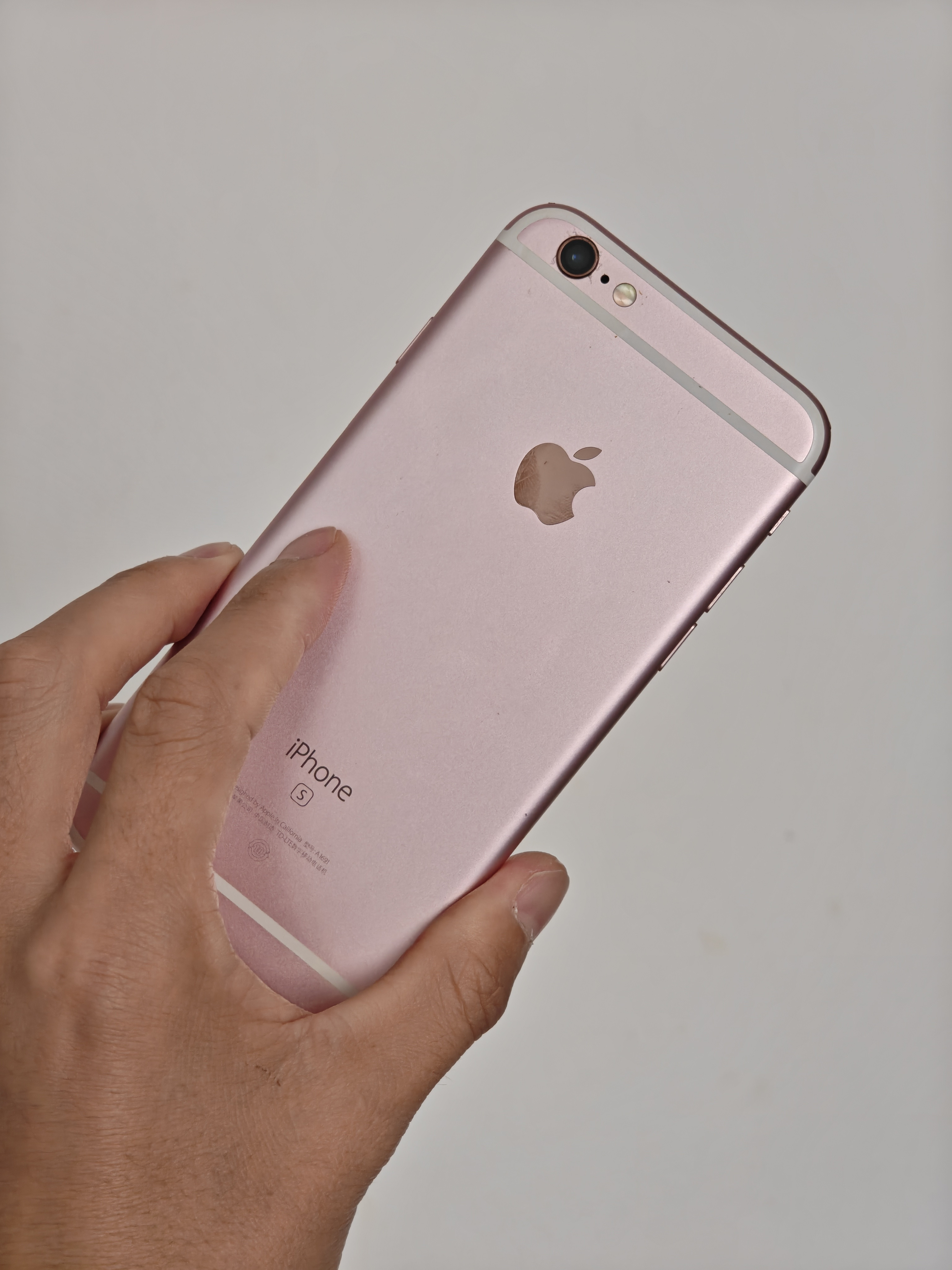 iPhone6s这手感无敌!