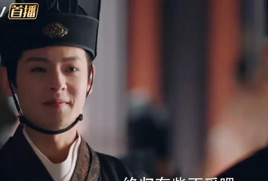 《锦月如歌》禾晏提出要与何如非比武助兴，群臣嘲笑她自不量力兵部向书杨大人说她太