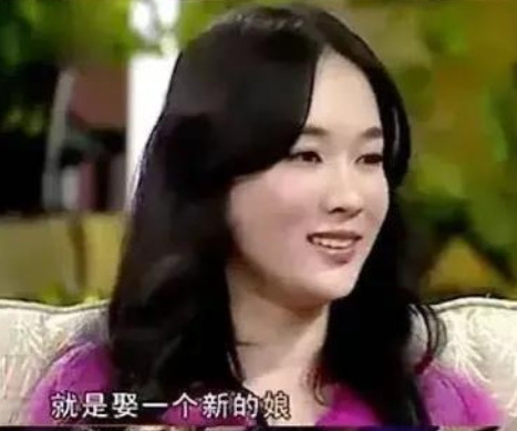 当年，朱雨辰的妈妈看上了霍思燕，公开喊话想让她做自己的儿媳妇。却被霍思燕打脸：“