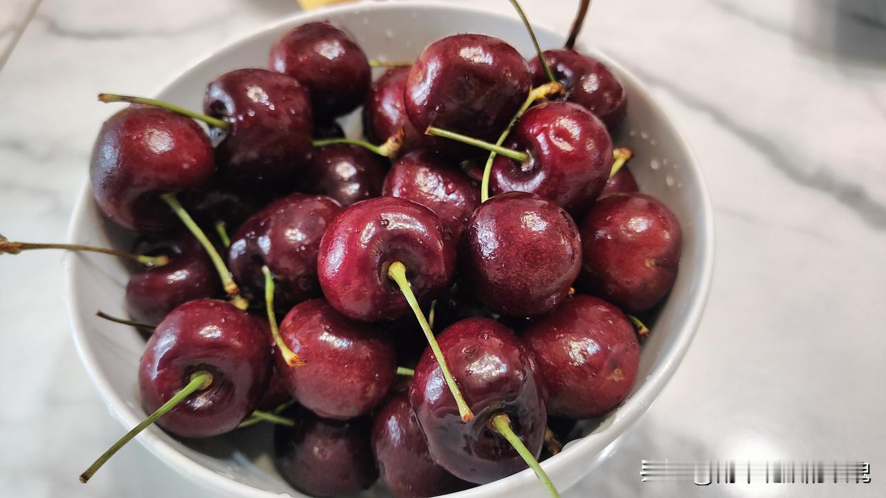 别再迷信“车厘子自由”了！这才是冬天最实在的快乐朋友圈晒车厘子的又开始刷屏