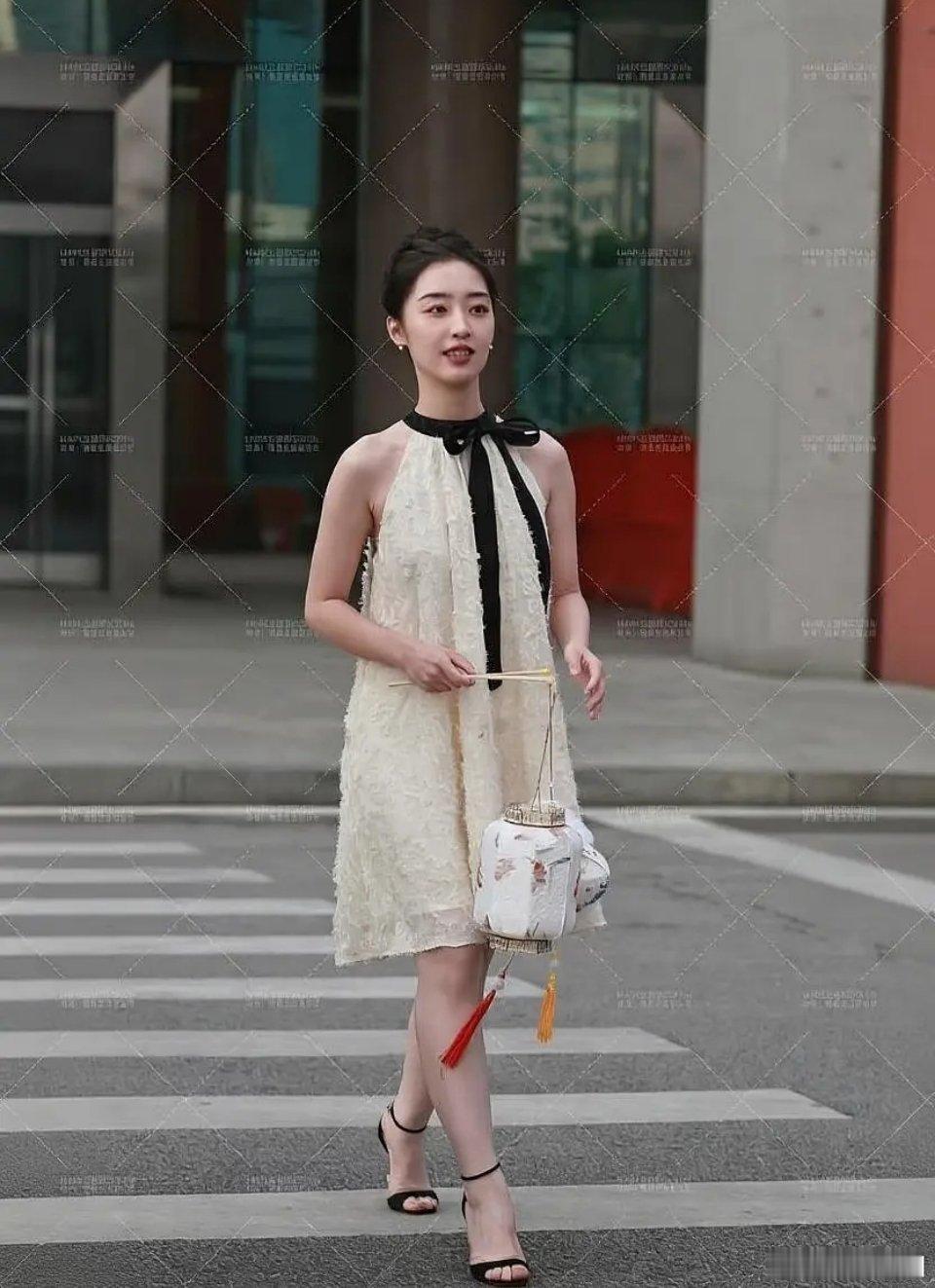 邓恩熙这比例还能再虐点吗​​​