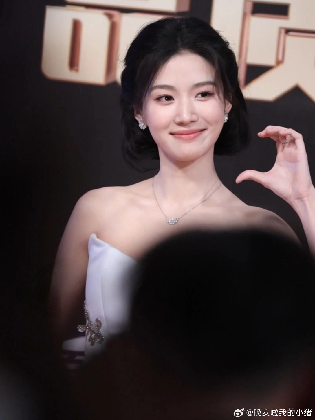 卢昱晓、白鹿、陈妍希红毯生镜头，谁赢了？