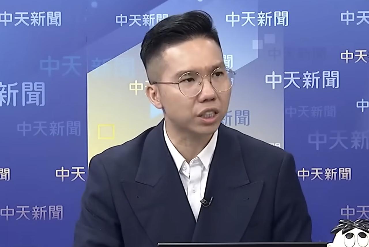 昨天看中天节目，嘉宾历史哥聊到一个事情，让我挺惊讶的。他说，台湾到大陆的直航