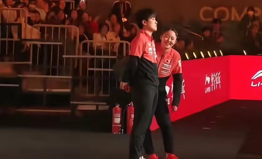 休得无礼奉劝成都主办方，不要拿着无聊当有趣儿，拿着辱客当爱国，拿着没教养当投名