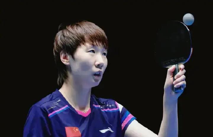 王曼昱才是“只差两步”的那个狠人！孙颖莎缺奥运+全运+亚洲杯，三缺一像凑麻