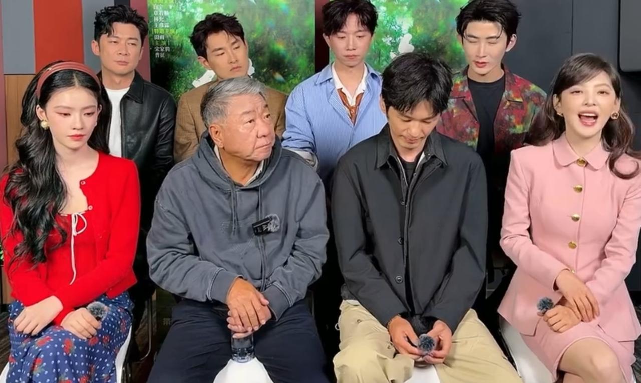 郑晓龙评价章若楠演技！郑晓龙说章若楠的表现出乎意料，角色把握很准确，分寸感好，