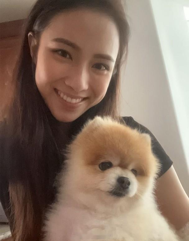 【On.cc】劉穎鏇愛犬離世悲痛發文：希望還能再把你擁入懷中藝人劉穎鏇（Tiff