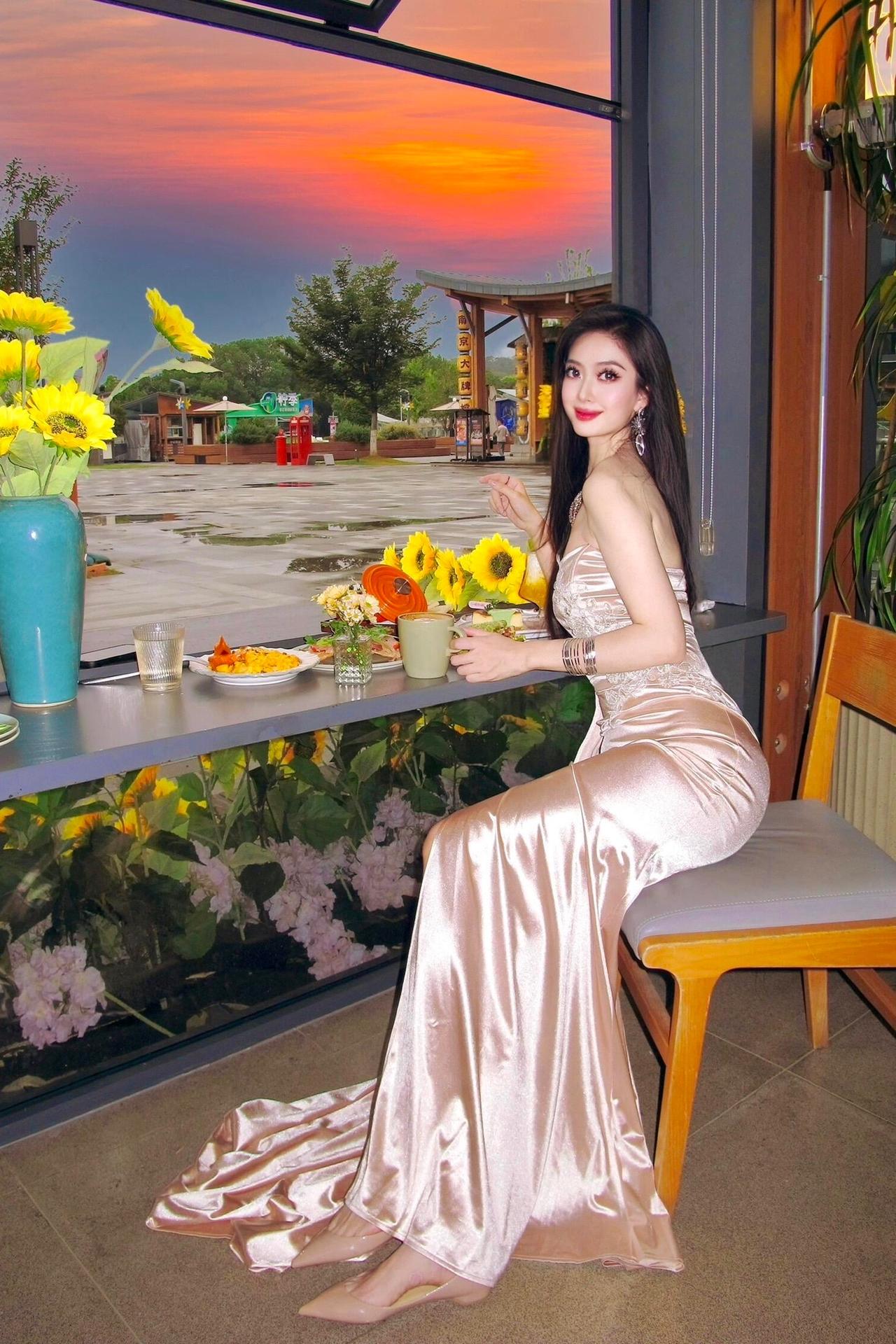 南京人对玄武湖开发不足10%🌻超绝打卡点，南京秋日浪漫天花板！在玄武湖向日葵窗