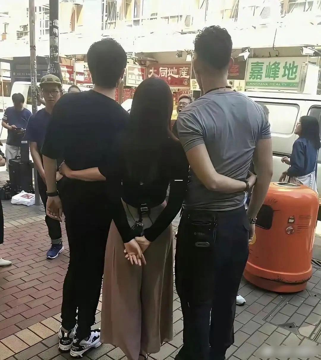 正面是疑惑，后面是答案​​​