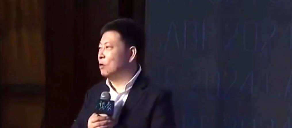 论汽车价格战，还是余承东最实在，华为的人从来不玩虚头巴脑，当余承东被问到20万级