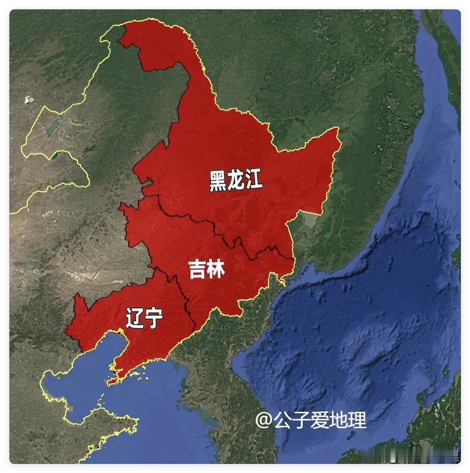 南方人到了东北才发现，东北人普遍穿着很体面很讲究东三省我站在长春街头搓着手哈