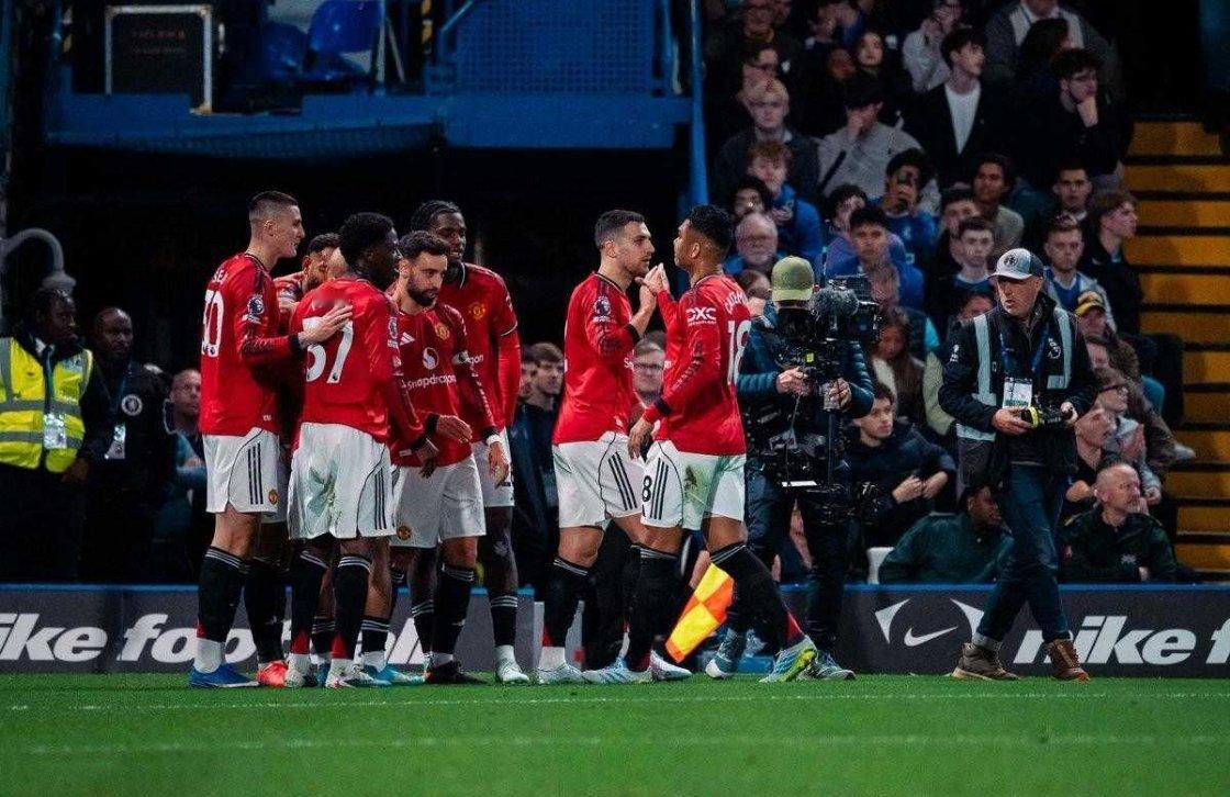 詹俊：罗塞尼尔真的水平有限；曼联联赛第三稳了英超第33轮，切尔西主场0-1不敌曼