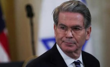 美国财长贝森特终于说了句大实话！很多人以为，中国最大的底牌是稀土。错了！真相是，