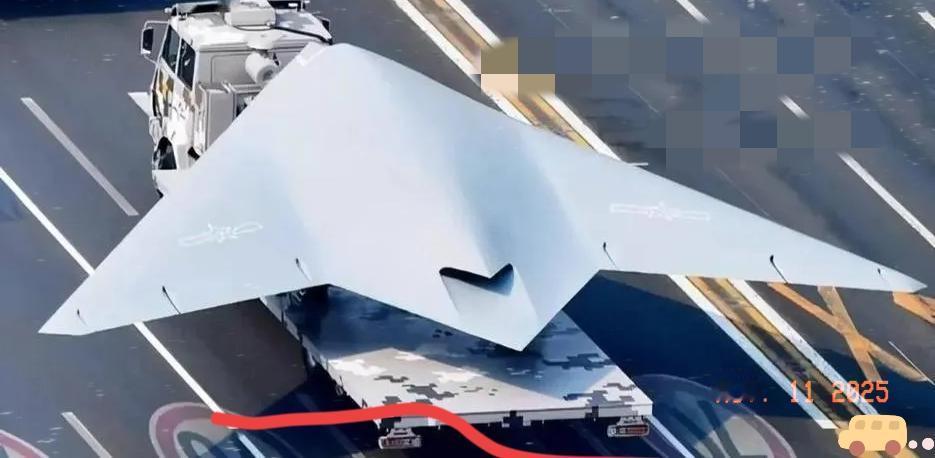 突发重大新闻！攻击-11隐身战斗机，官宣服役了！这是全世界第一款正式服役的飞翼