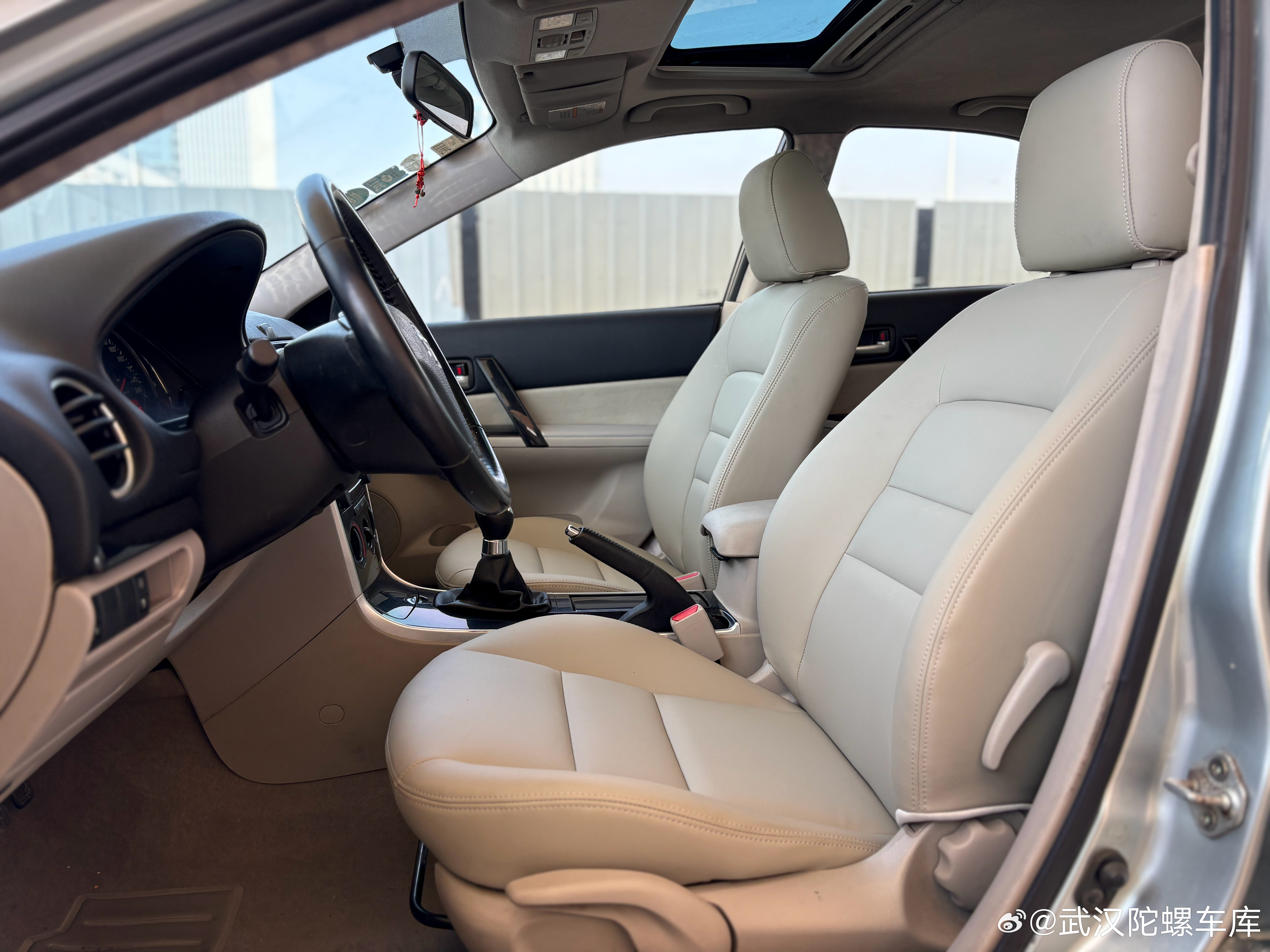 2011年马自达62.0L手动挡过户一次13万多公里原版精品底盘紧凑换