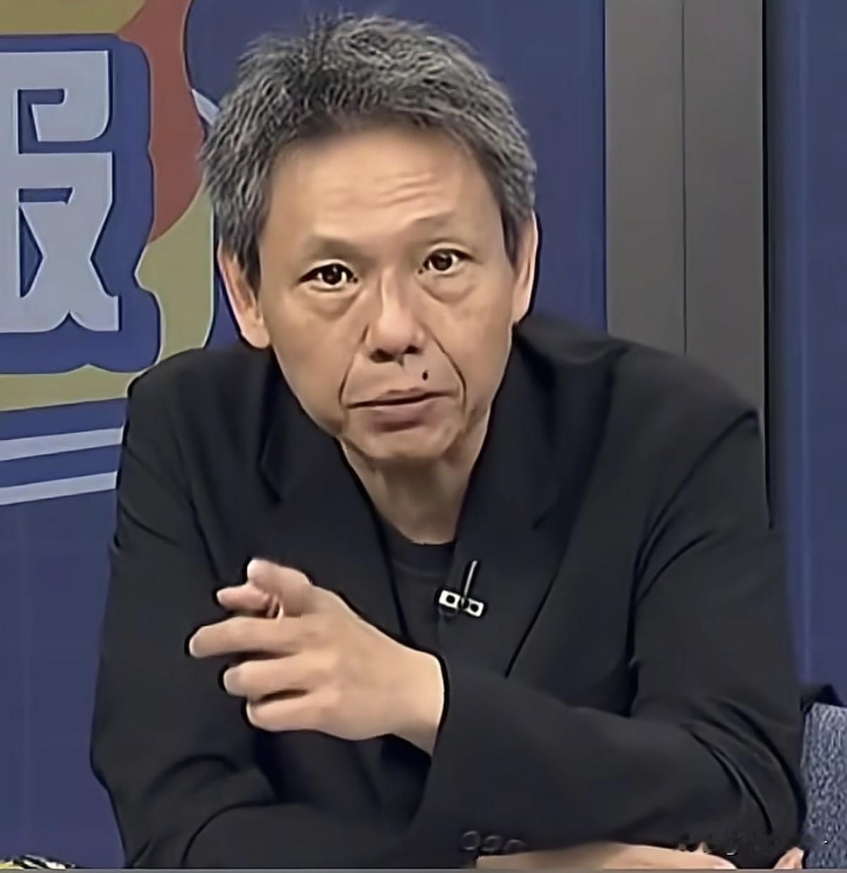 台湾时事评论员谢寒冰：你们知道我现在最担忧的是什么吗？就是未来两岸若发生冲突，开