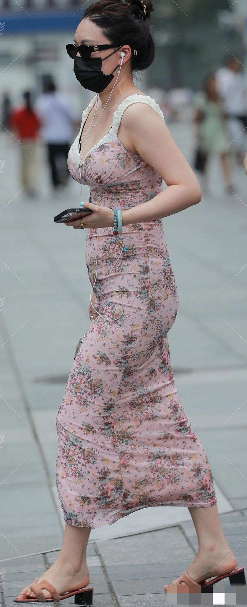 在不看脸的情况下，可以打多少分？满分100分。