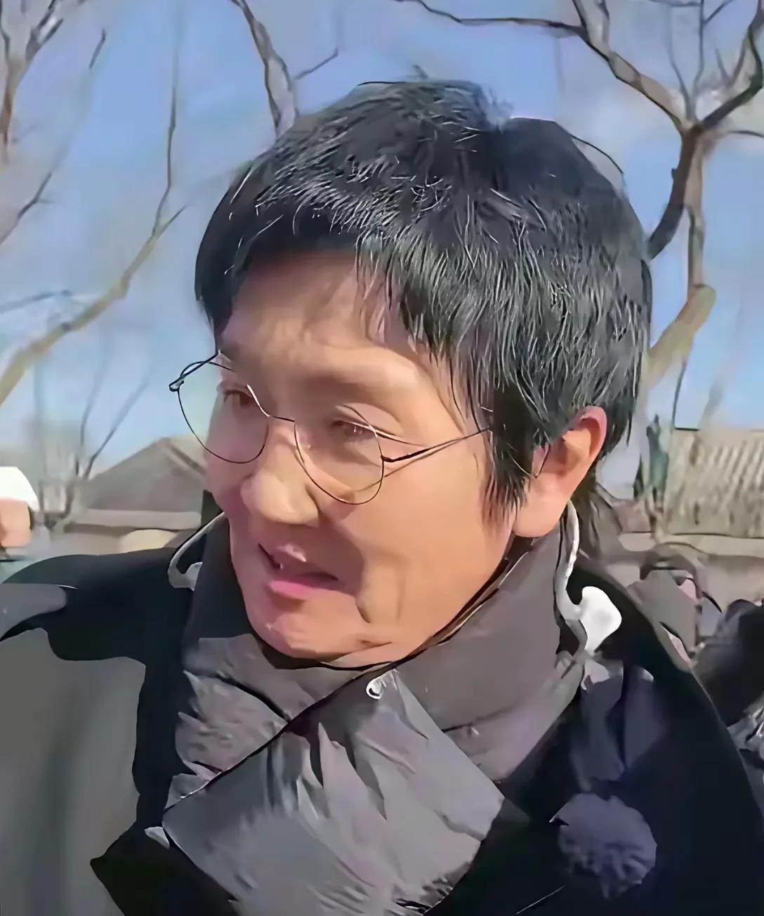 不知道为什么孙楠有皱纹我不意外孙楠皮肉松弛十分正常，但是吧，不知道为什么，他