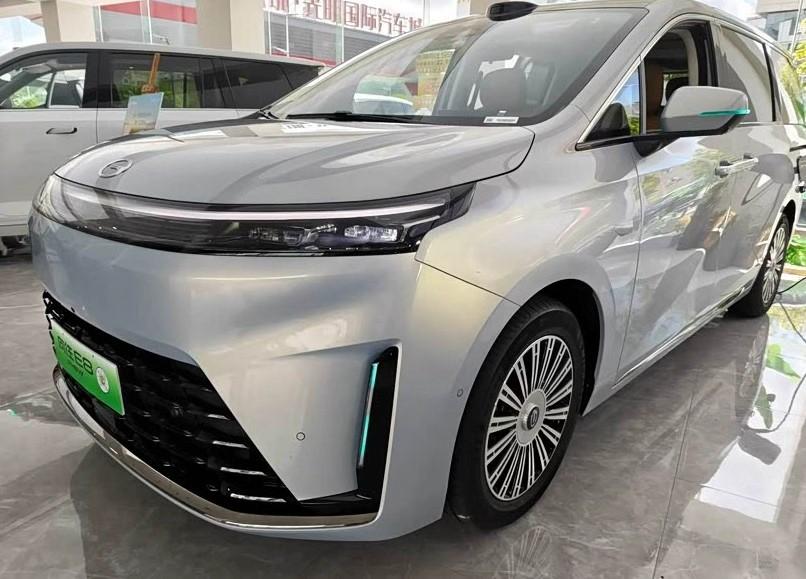 看到2026款传祺E8PHEV，第一感觉就是这台车把“家用舒适”融入到了