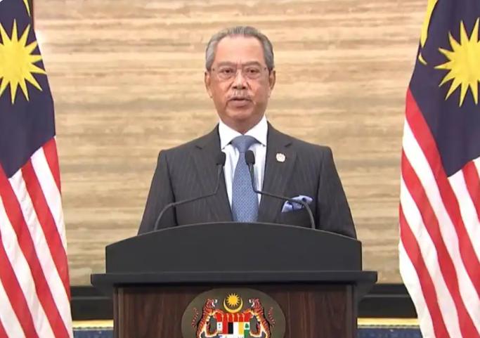 赤裸裸的背刺！收了5.7亿货款突然翻脸，马来西亚彻底怒了！5月14日，马来西亚国