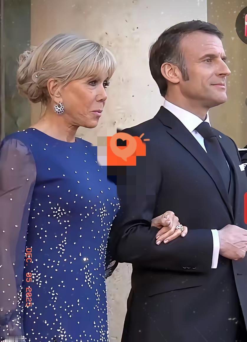 不得不承认，马克龙娶了一位好妻子马克龙访问中国，72岁的妻子也陪同一起来参加