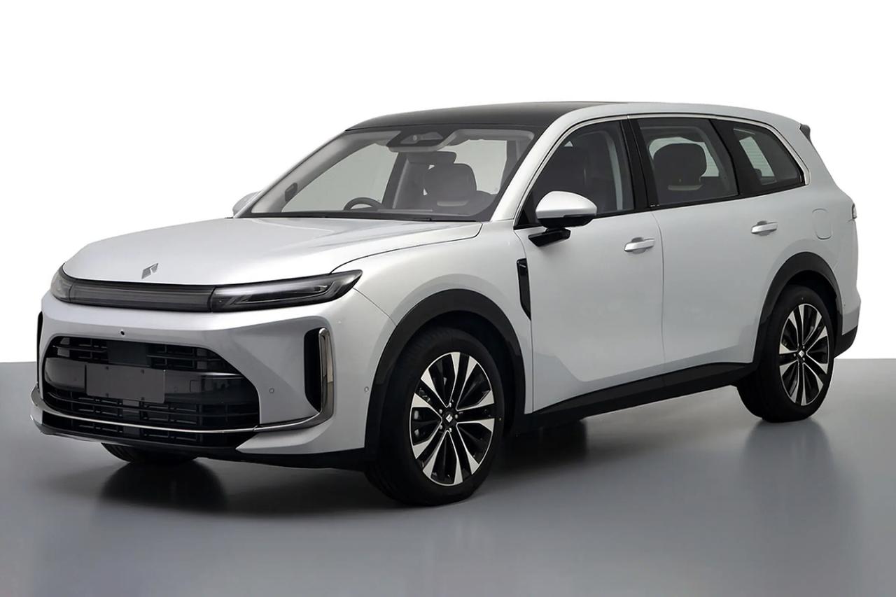 宝骏华境S，有可能是最便宜的大型SUV，甚至比吉利银河M9还要便宜。车身尺寸