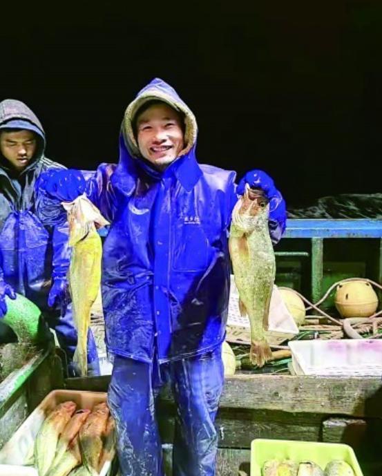 不知道大家有没有想象过，出海捕鱼一夜暴富是什么体验？2022年1月，浙江宁波