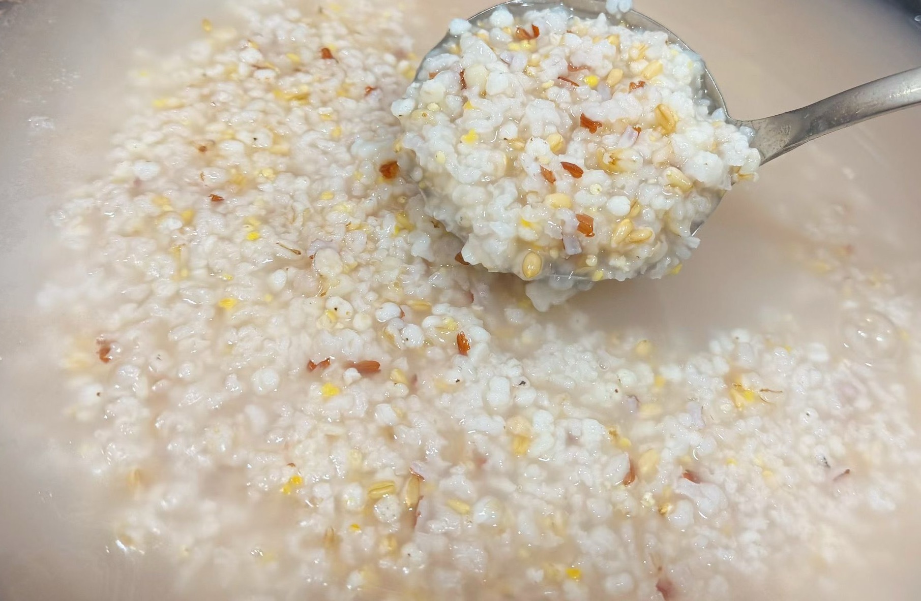 这也忒简单一点了，只能叫吃饭，不配称作晚餐不过还是要夸一夸，味道还不错哦。。。。