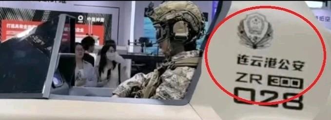 黑夜突袭神器，黑科技轰炸机国产武装飞行器单兵低空低噪音武装电动飞机。