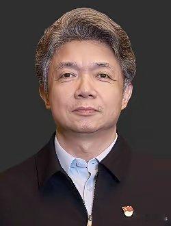电视剧《主角》的导演，真是费尽心思了，请来了本土陕西西安人，大导演张艺谋做总监制