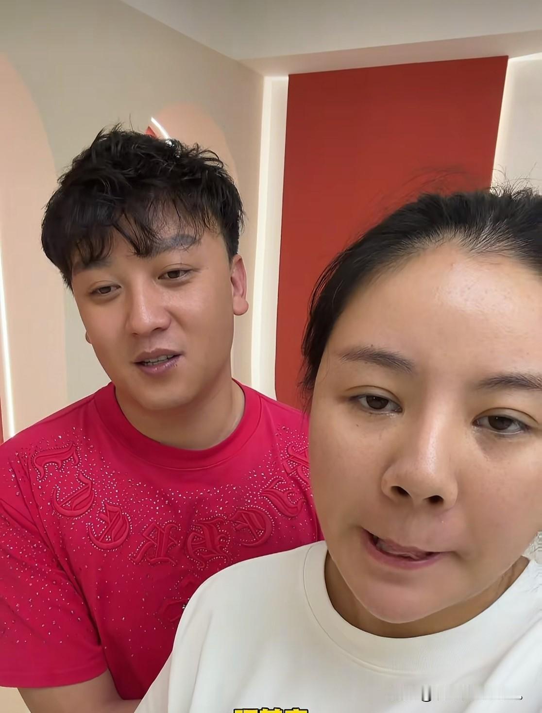 小故事！现在佟小喵只能找，郭老大和张小曼帮忙了，在这个家里，除了小曼