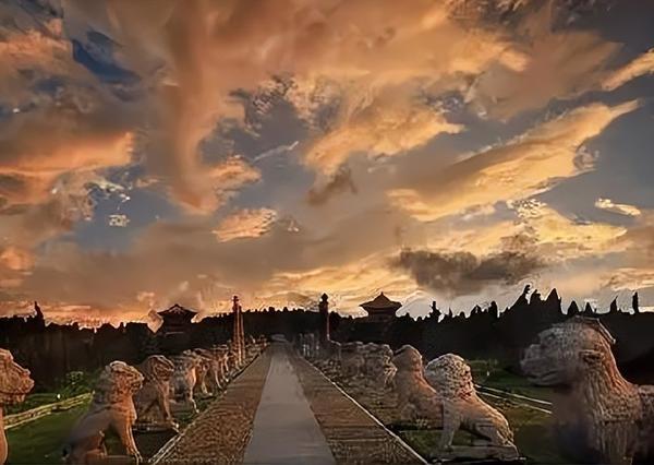 凤阳之战多惨烈？李自成、张献忠纵兵屠城，掘毁祖陵断龙脉。这场发生在崇祯八年