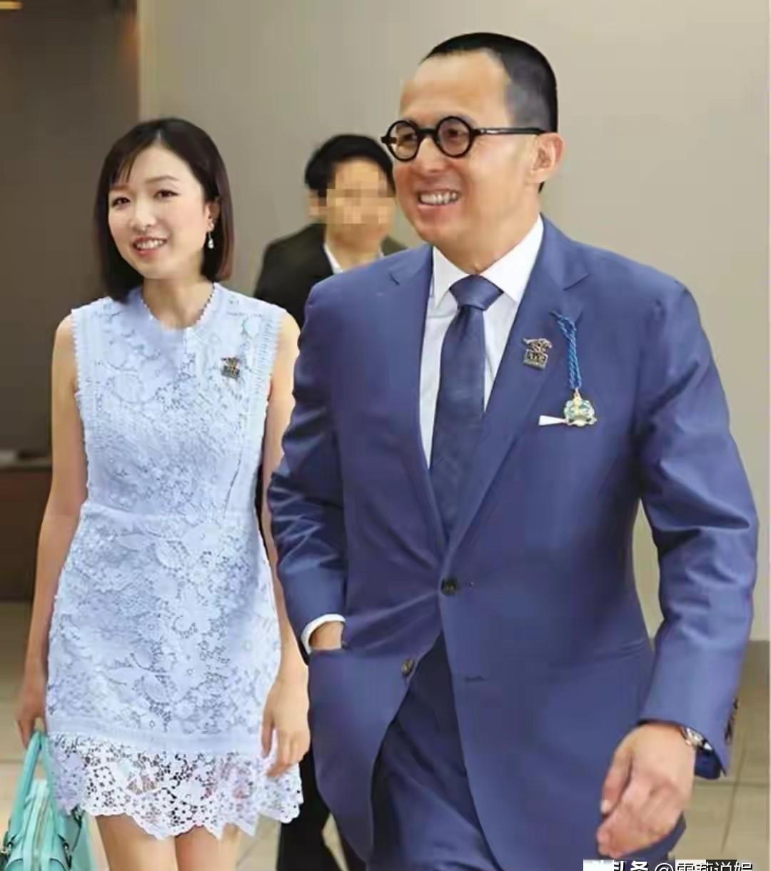 1.07亿的豪宅，月供20万，一供就是25年。这哪是礼物，这分明是一份用爱包装