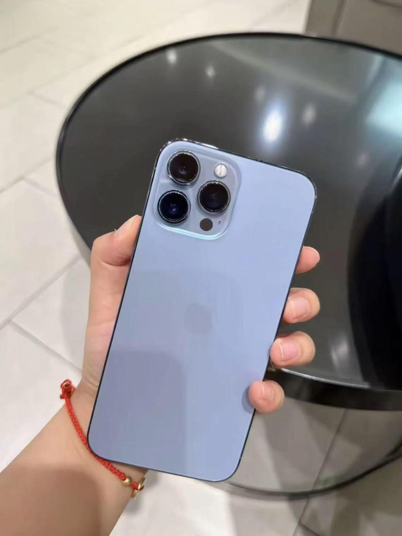 估计2026年还有好多人在用iPhone13ProMax吧？[呲牙笑]真是一台