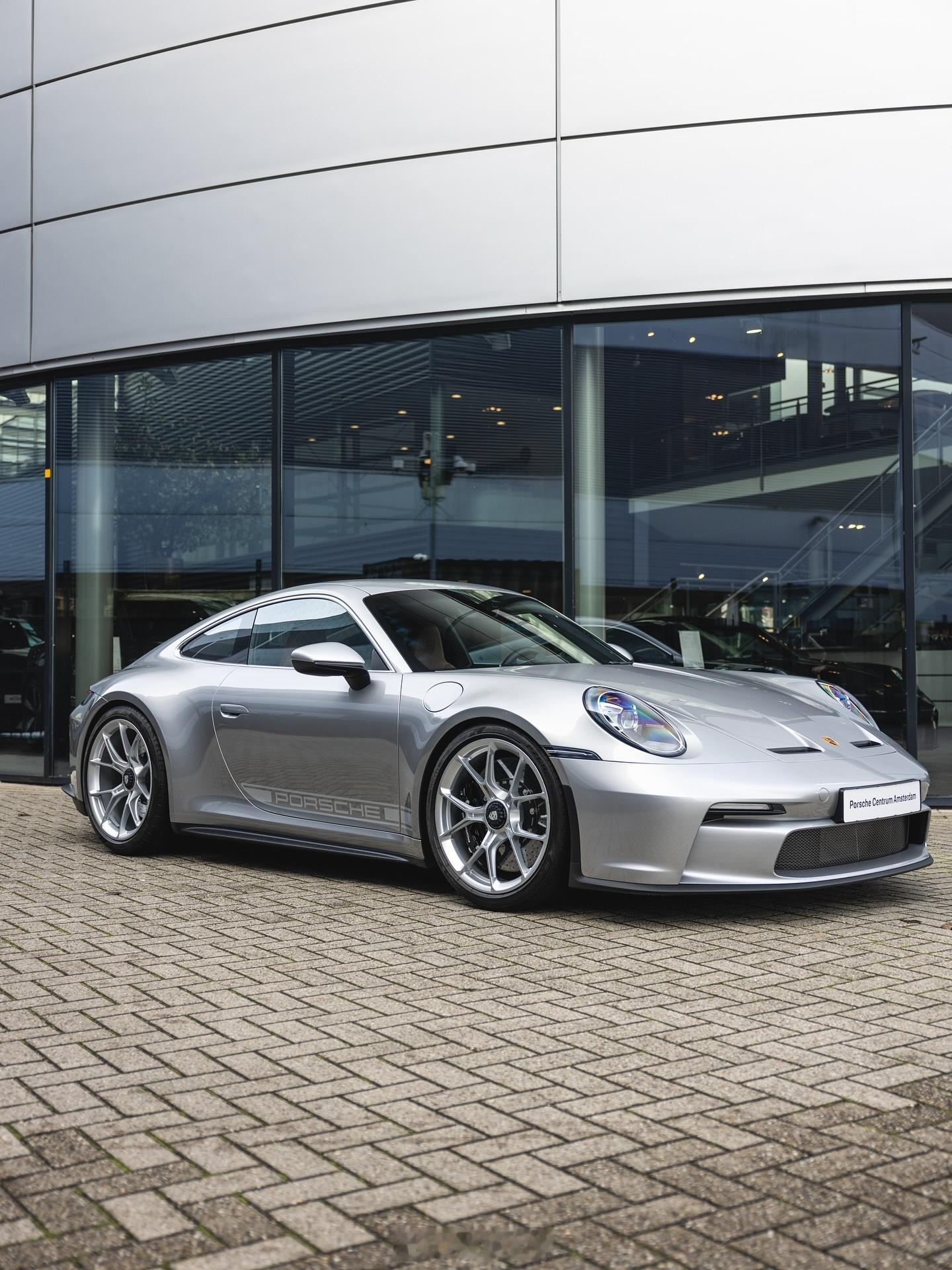 保时捷911GT3TouringGT银​​​