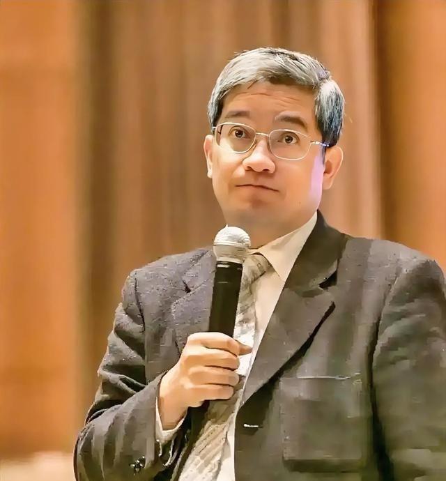 经济学家郎咸平，曾说过一段扎心又现实，让人越想越深思的话：“没有子女，你就是