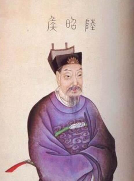 陆逊乘胜追击是否可以灭蜀？陆逊在夷陵之战火烧连营七百里，把刘备打得几乎全军覆