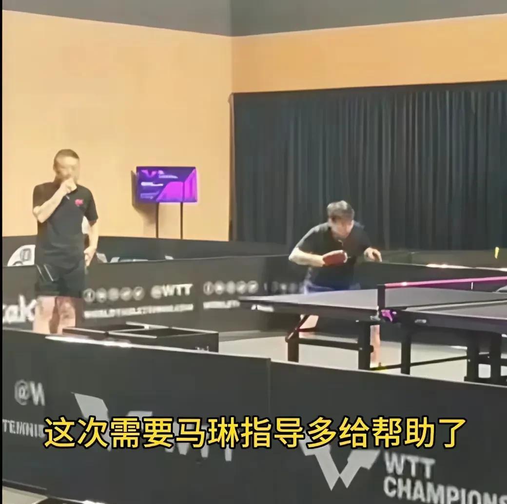 #头号创作者激励计划#邱贻可这次没跟赛，他哥这心操的，各种回头看，回头盯。