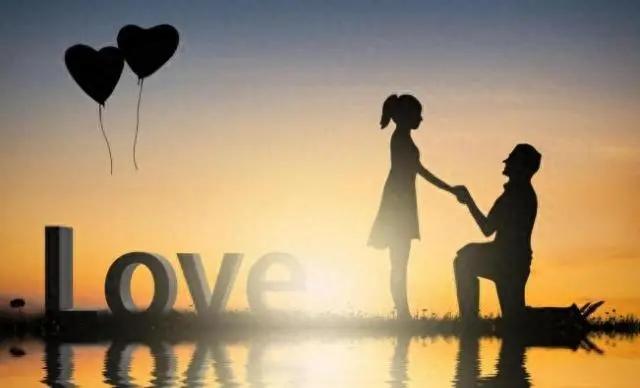 别不信！男人老了才懂，离不开女人的真正原因！为什么男人越老越离不开女人呢？以