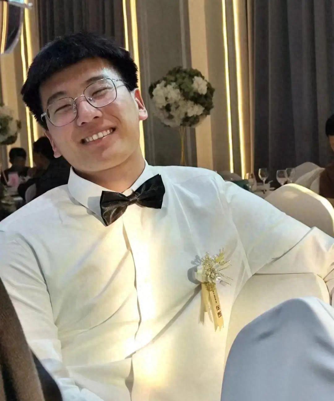江苏20岁男孩高考前夕被邻居开车撞成脑死亡，邻居一脚油门把他撞飞70米远！少年苦