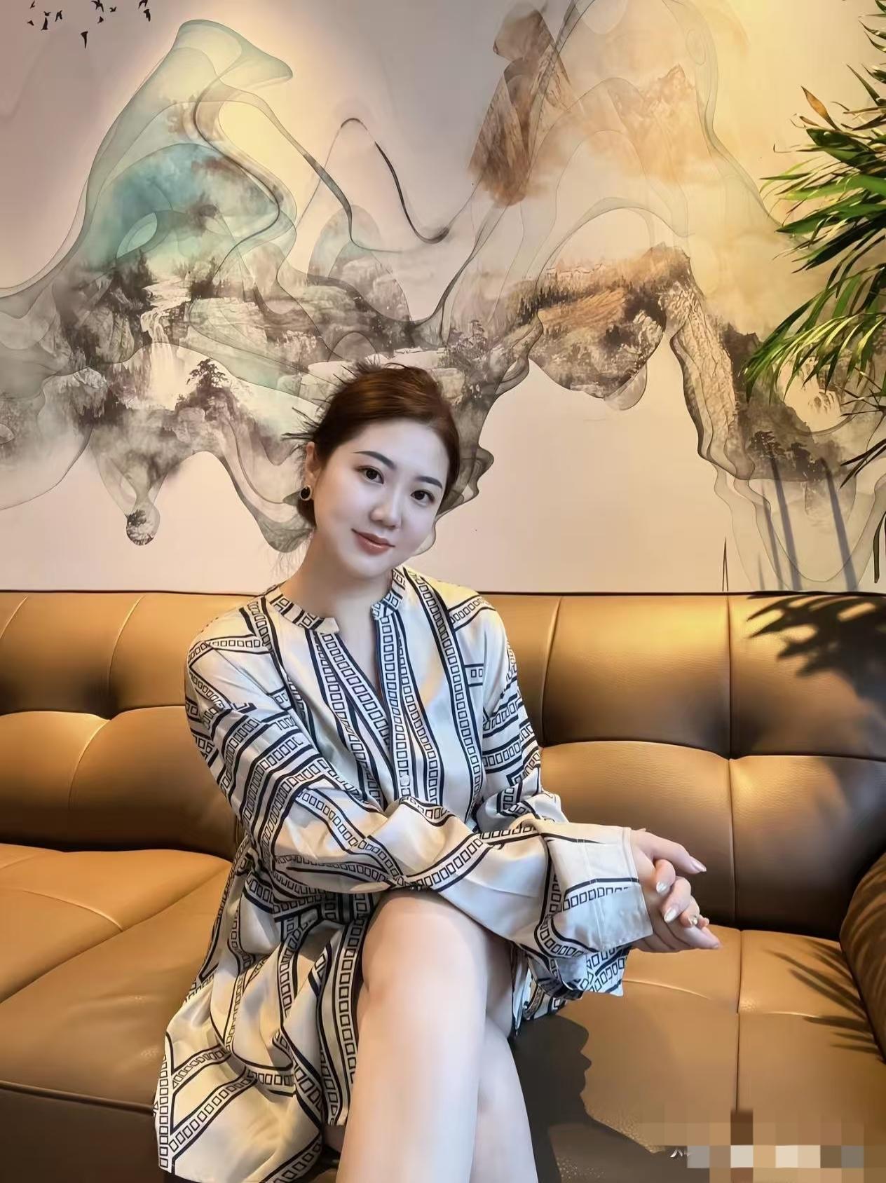 温润如玉（抖音：李星瑶）