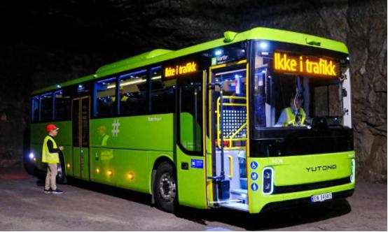 以军全面封杀中国汽车后，挪威又担心中国公交车被远程熄火 要把这事说清楚，得先